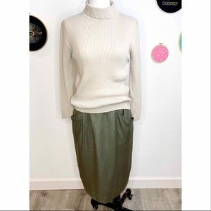 Vintage Saks Fifth Avenue Olive Green Skirt Front Pockets Size 10